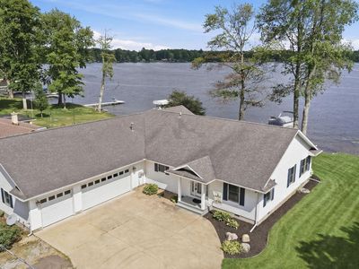1080 S Woodland Dr, White Cloud, MI, 49349