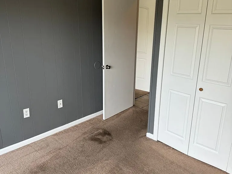 2241 W Pensacola St #12 — Photo 6
