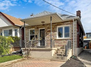 19 Montcalm Ave, Toronto, ON M6E 4N5