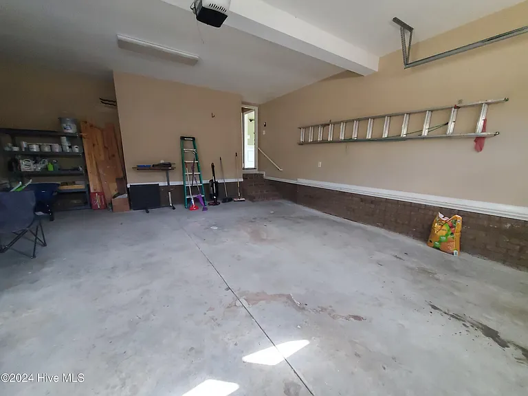 3008 Taberna Dr — Photo 26
