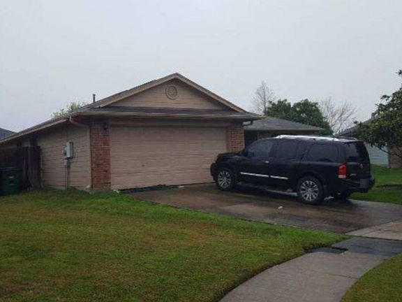3rd image of 11106 Linden Gate Dr