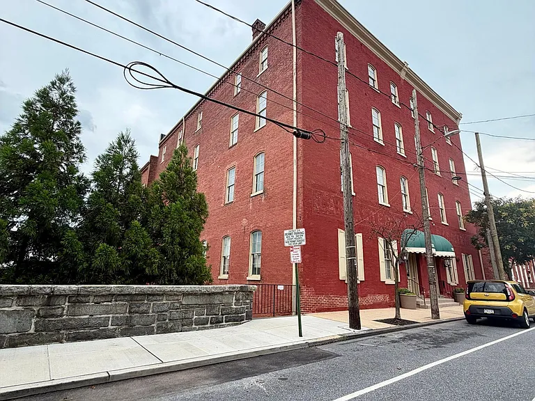231 N Shippen St #325 — Photo 25