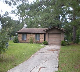 1st image of 2305 Southampton Dr
