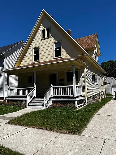 1032 Bluff Ave Photo 1