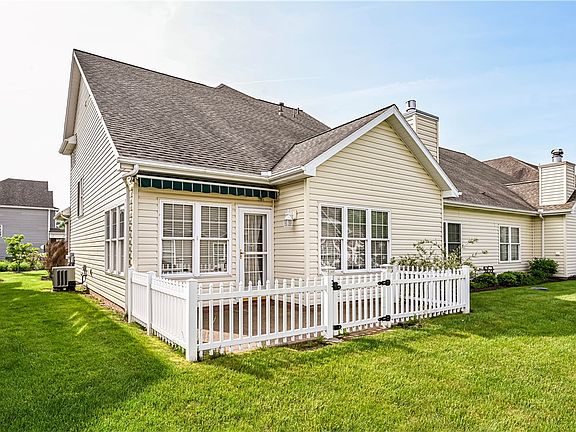 5th image of 311 Village Ct