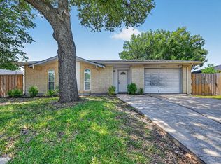 6220 Magnolia Ln, Rowlett, TX 75089