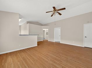 15743 Ridgegate Rd, Houston, TX 77053