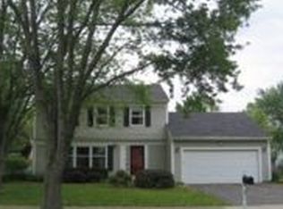 2020 Templar Dr, Naperville, IL 60565