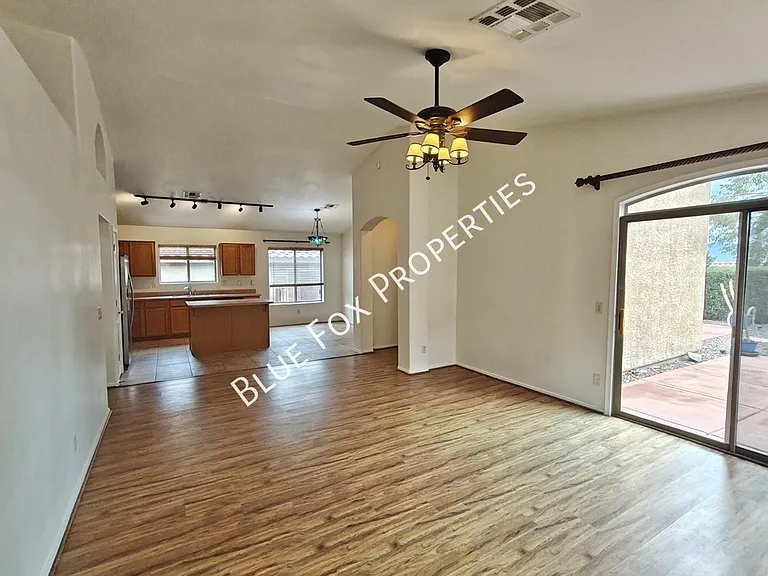 10923 S Lake Gambusi Dr — Photo 11