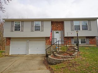 8814 Pembrooke St, Maineville, OH 45039