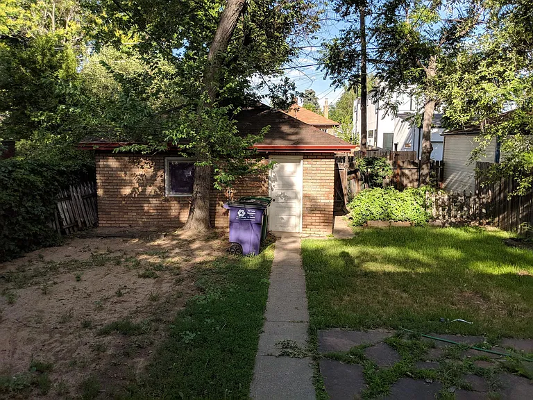 1552 Garfield St — Photo 16