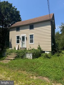 2440 Cedar St, Millville, NJ, 08332