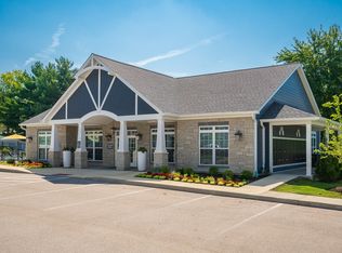 2000 Styling Ridge Dr #213, Saint Charles, MO 63304