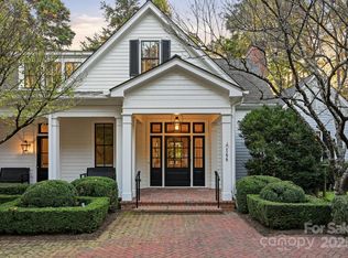 166 Iron Gate Cir, Mooresville, NC 28117