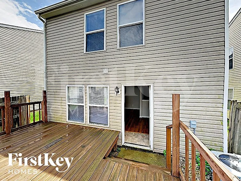 6646 Kinnerton Dr — Photo 15