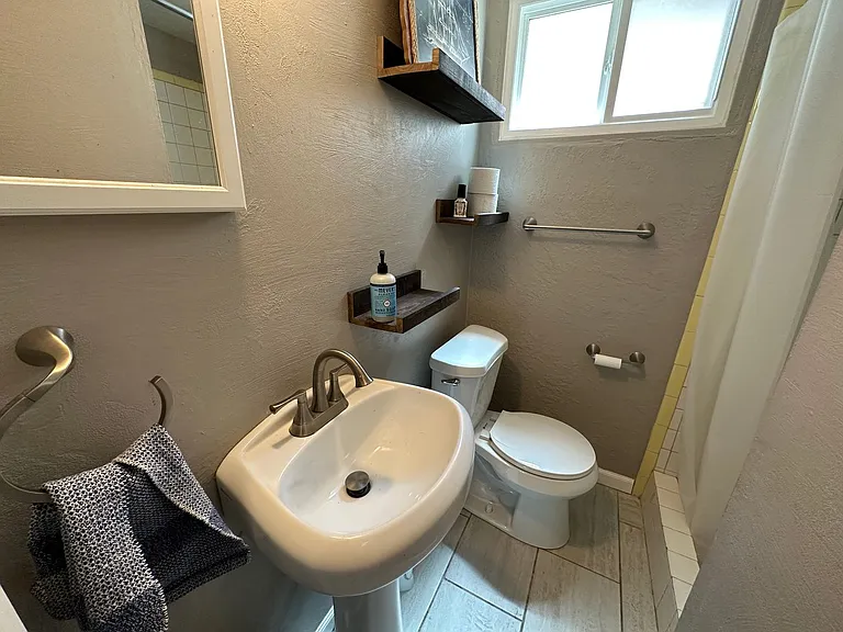 1314 McArthur Ave — Photo 11