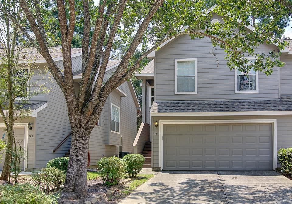 1st image of 127 N Villa Oaks Dr