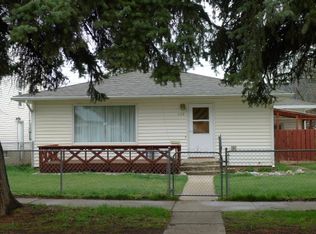 408 W Montana St, Lewistown, MT 59457
