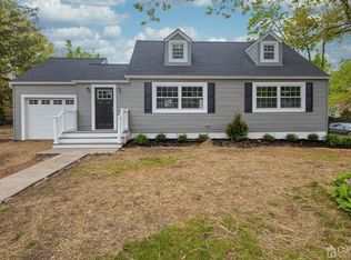 43 Spear St, Metuchen, NJ 08840