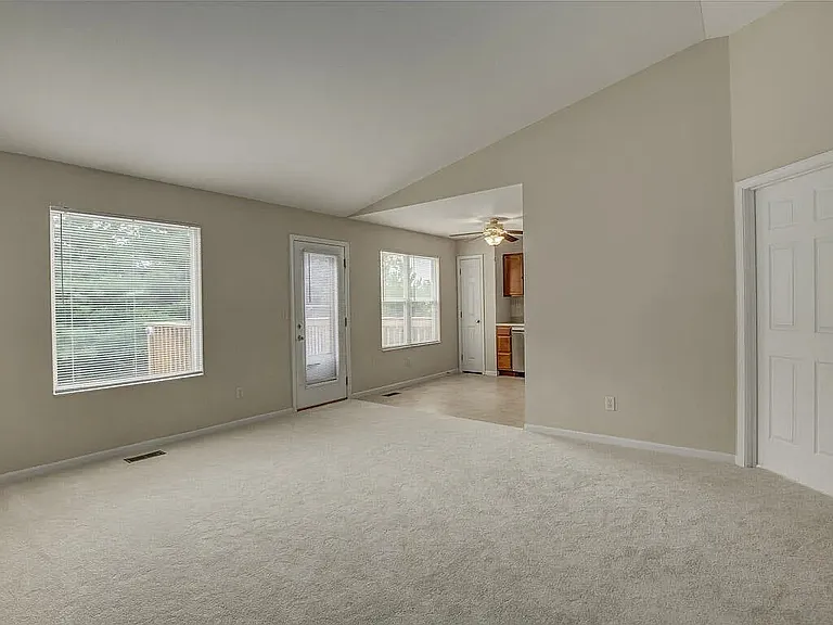 9124 Susie Dr — Photo 7