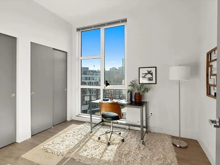 Pivot Apartments — Photo 17
