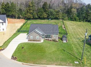 2920 Portrum Dr, Morristown, TN 37814