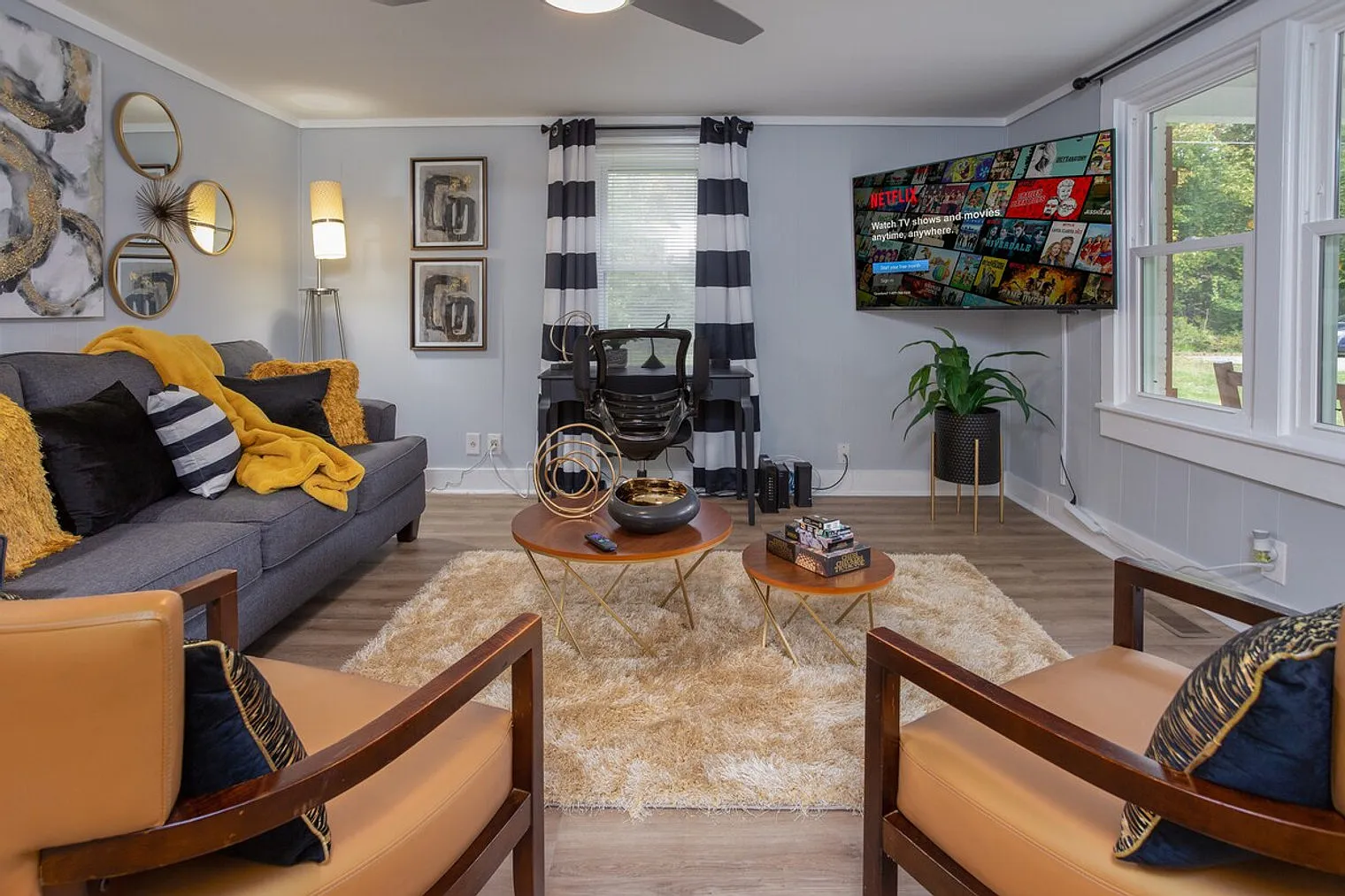 2 bed, 1.0 bath, $3,939 — Photo 1