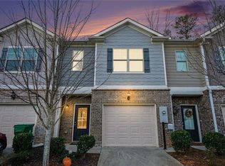 3287 Pennington Dr, Lithonia, GA 30038