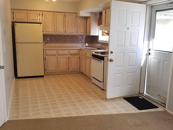 2nd image of 44 Monterey Ave
