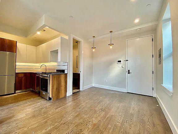2nd image of 799 Ocean Ave #3N