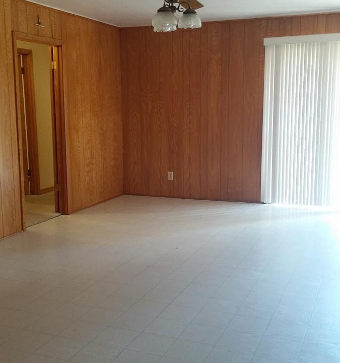 1st image of 4031 Lexington Ave