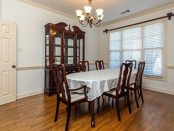 5th image of 8923 River Knoll Dr