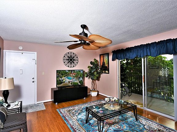 3rd image of 1372 Archer St APT 5