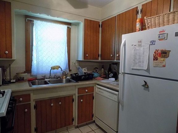 2nd image of 1852 E 223rd St