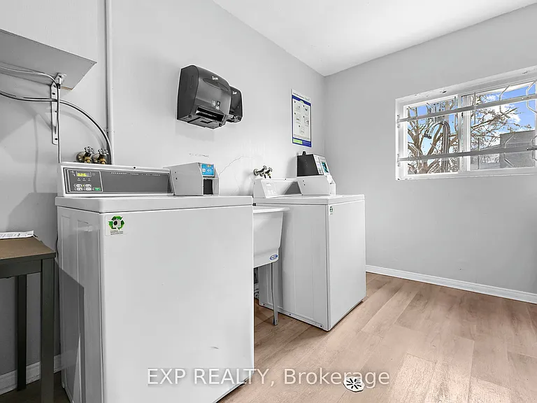 529 Elm St #1 — Photo 20