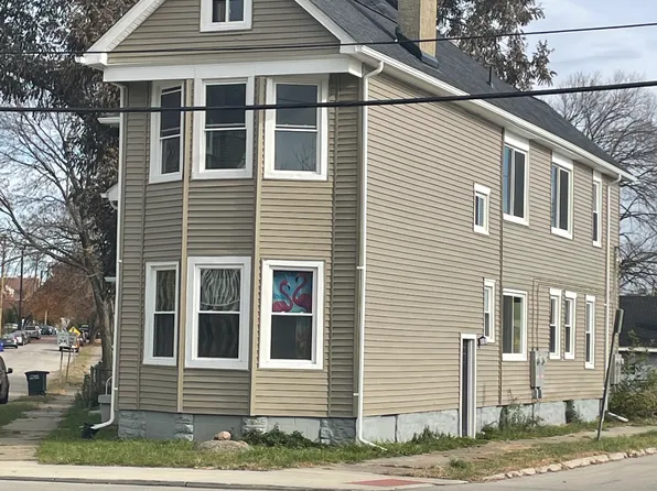 916 Riverview Ter, Dayton, OH 45402