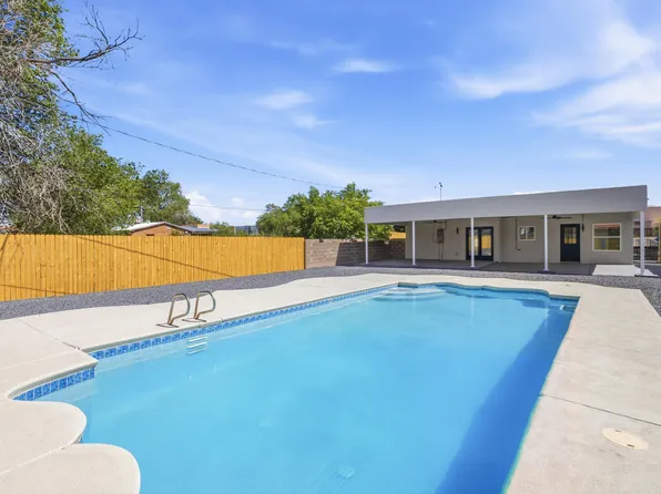1905 Indian School Rd NW, Albuquerque, NM 87104