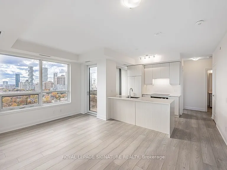 36 Elm Dr W #1107 — Photo 4