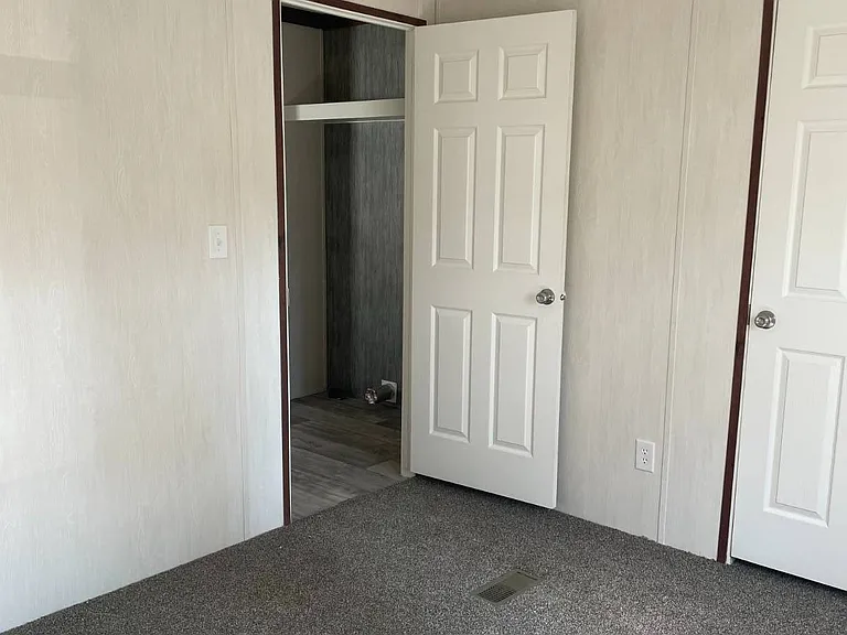 1839 Blue Ridge Dr — Photo 13