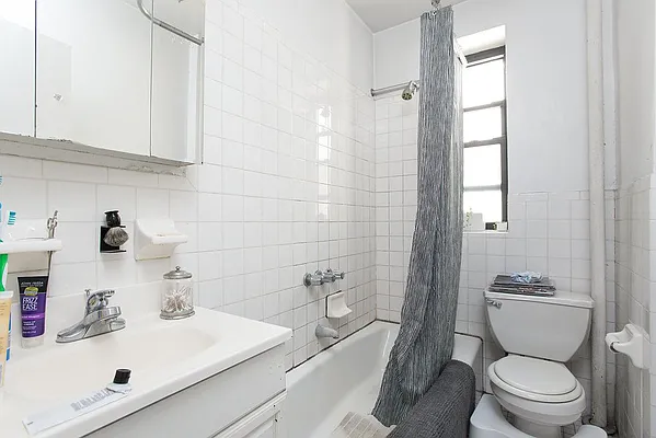 Rented by Emor Management Inc. | media 44