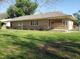20 W 25th Ave, Hutchinson, KS 67502