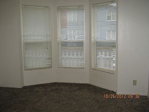5th image of 629 W Pine St