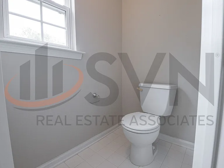 1007 Red Hat Ln — Photo 11