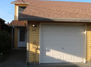 440 E Clarendon St, Gladstone, OR 97027