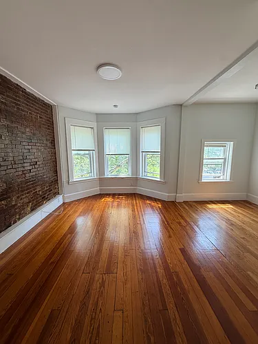 209 Greene St Photo 1