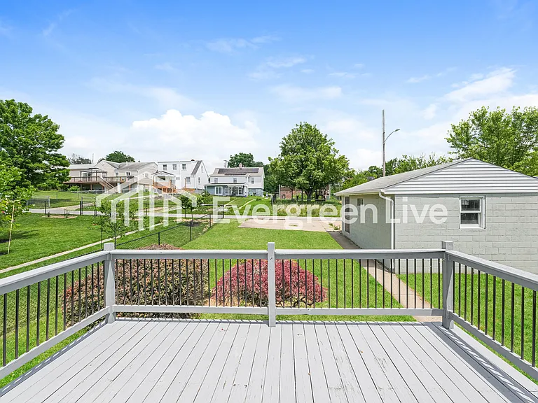 816 Short St — Photo 14