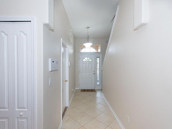 3rd image of 3124 Hearthstone Ln