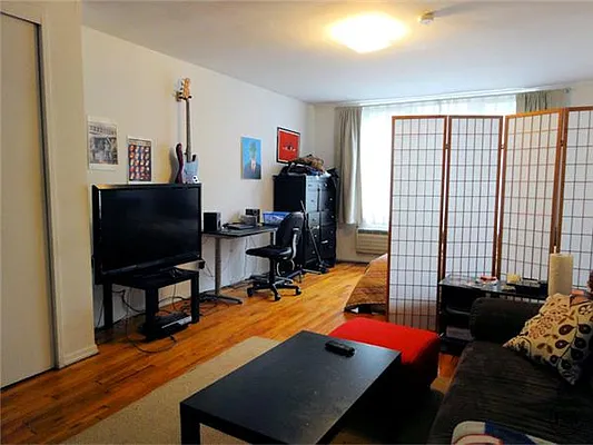 Rented by DSA Realty | media 13