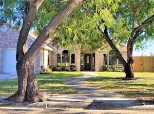 2003 Tiffany St, Mission, TX 78573