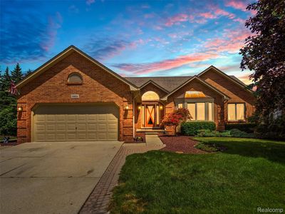 19251 Weathervane Dr, Macomb, MI, 48044